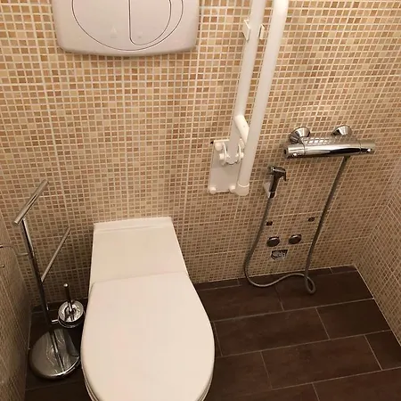 Lägenhetshotell Empire 4*